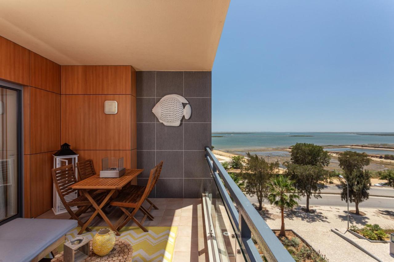 Privilege Sea View Apartment Pochet With Rooftop Pool, Village Marina - Olhao Exterior photo